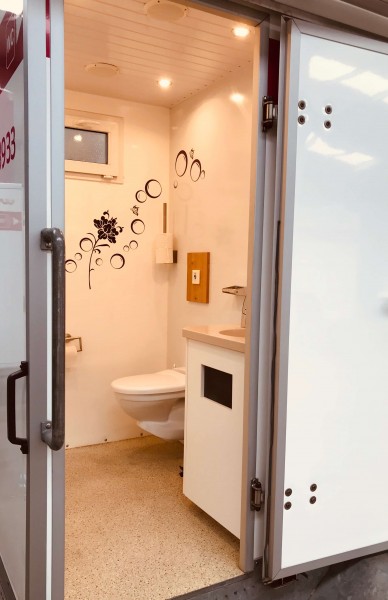Toilettenwagen Typ BASIC PLUS (VIP)